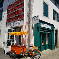 Boutique Pariès à Espelette